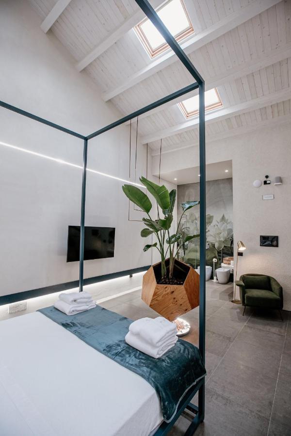 Ficopala Suites Syracuse ภายนอก รูปภาพ